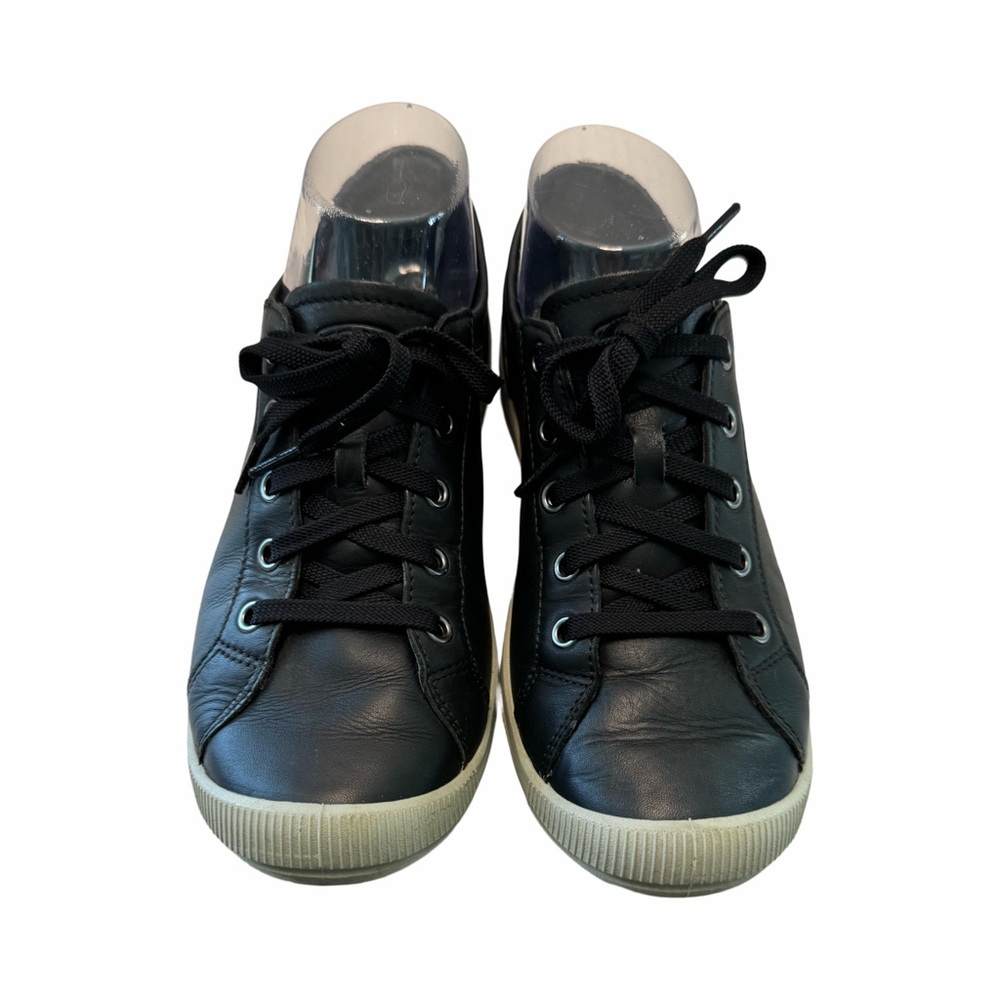 Keen Lorelei Sneaker. Black leather size 7.5